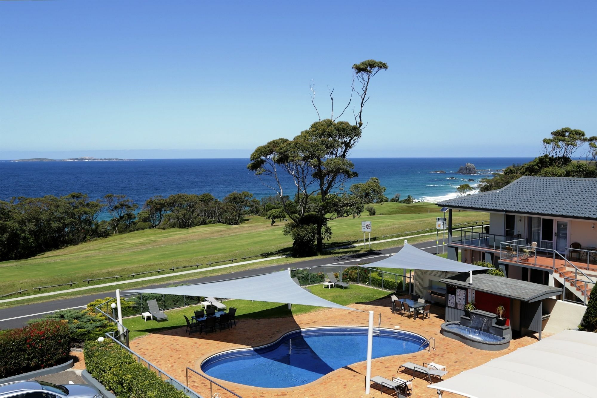 Amooran Oceanside Apartments And Motel Narooma Εξωτερικό φωτογραφία