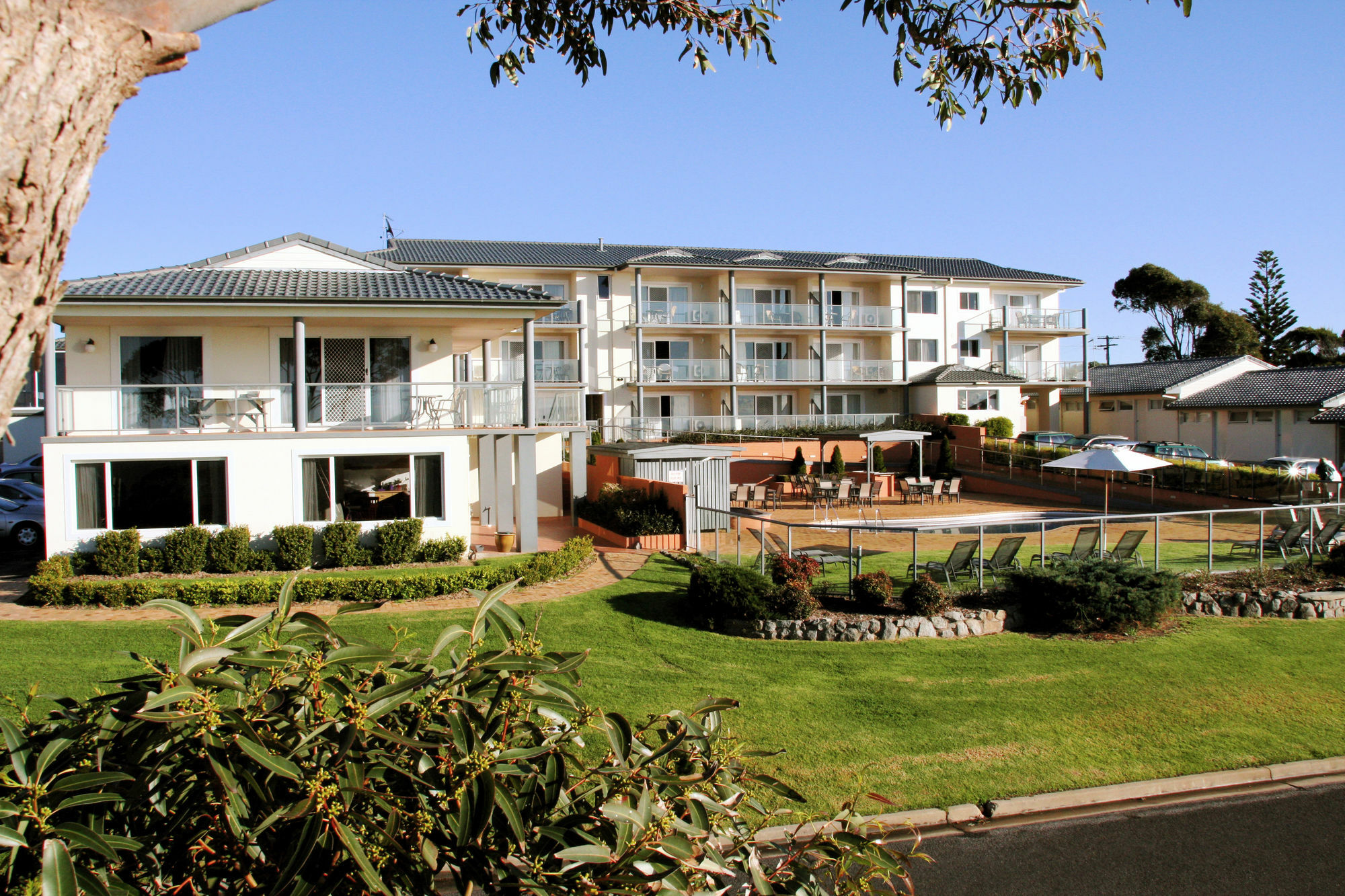 Amooran Oceanside Apartments And Motel Narooma Εξωτερικό φωτογραφία